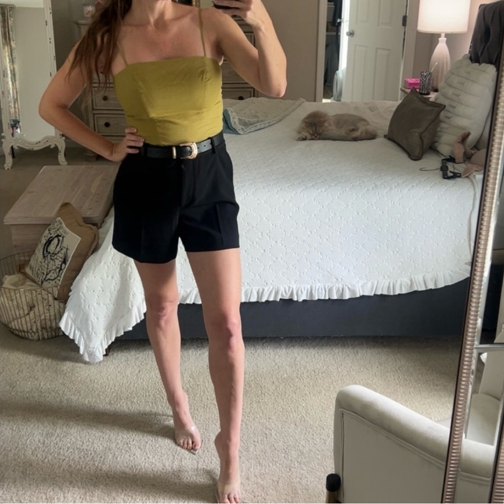 Women’s Olive Green Strappy Square Neck Tank Top new express - Picture 3 of 3